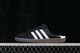 Picture of Adidas Samba _SKUfw24165717684692359fw